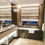 Grand Kempinski Готель 5*