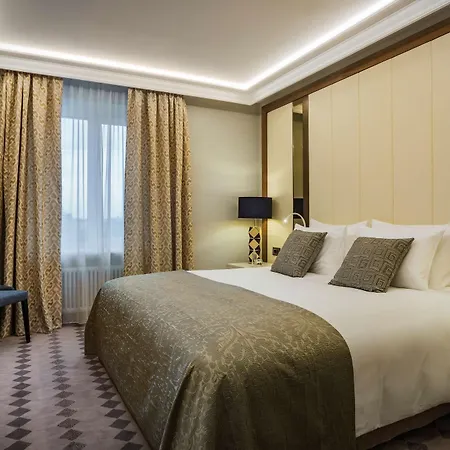 Grand Kempinski Hotell