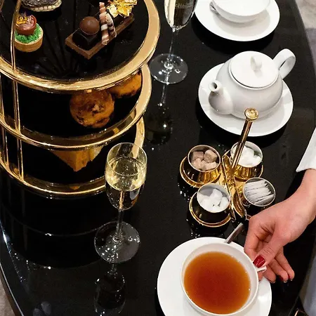 Ξενοδοχείο Grand Kempinski 5*