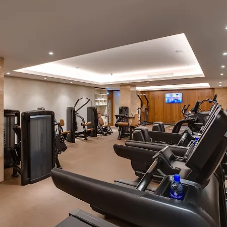 Grand Kempinski Szálloda