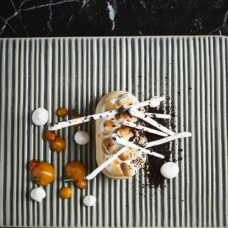 Grand Kempinski Hotel