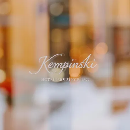 Готель Grand Kempinski