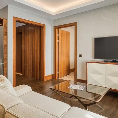 Grand Kempinski Hotelli 5*