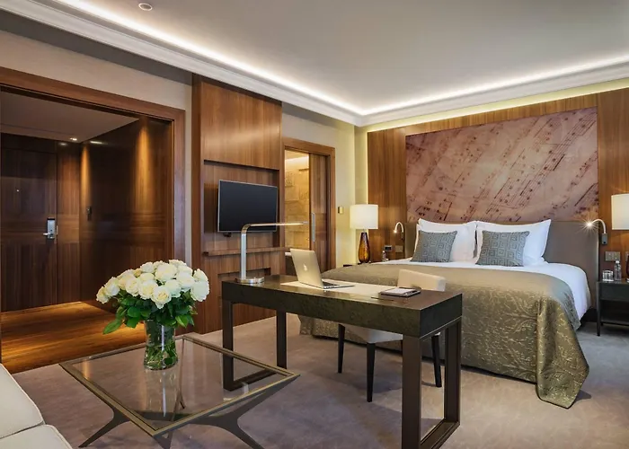 Ξενοδοχείο Grand Kempinski 5*