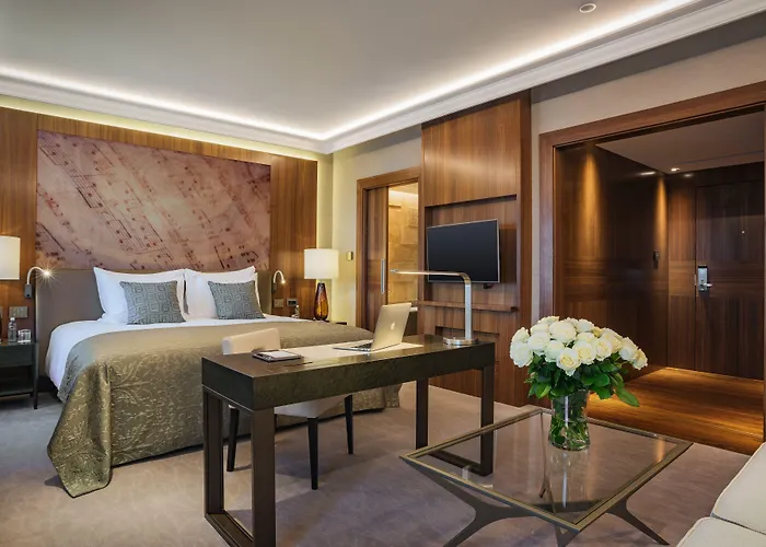 Grand Kempinski 5* Riga