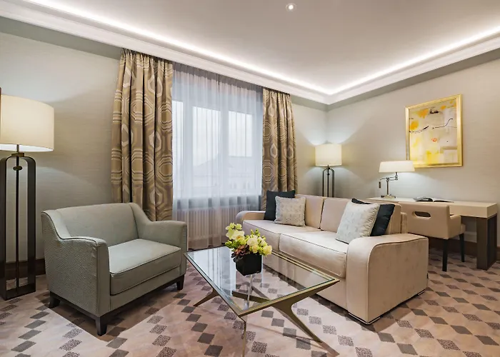 Grand Kempinski Ξενοδοχείο 5*