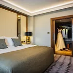 غراند كمبينسكي 5*