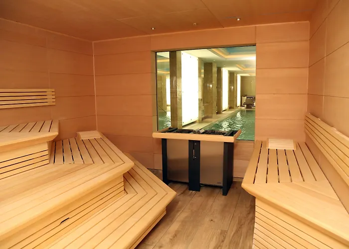 Grand Kempinski Viesnīca