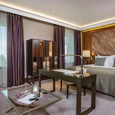Grand Kempinski Riga