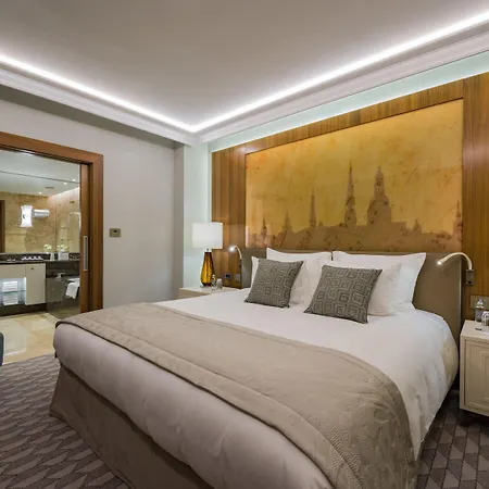 Grand Kempinski Hotel 5*