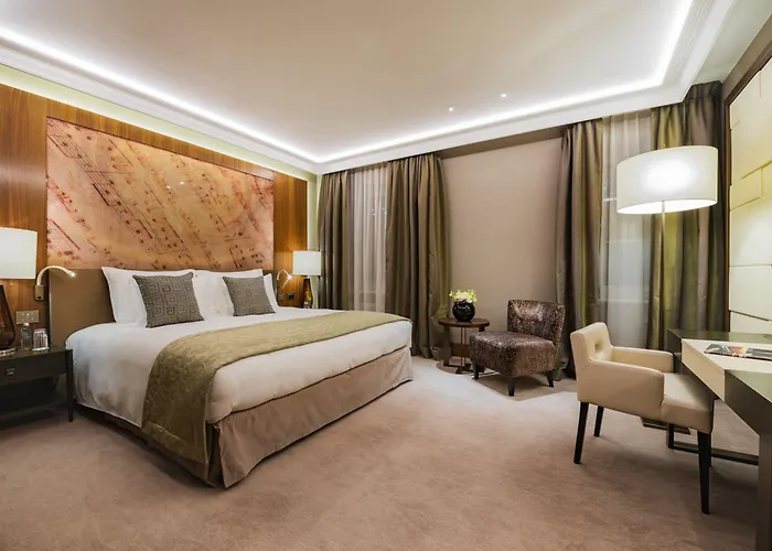 Grand Kempinski Hotel